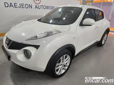 Nissan Juke 2014 1.6 гидро в Москве № 285070, миниатюра 3