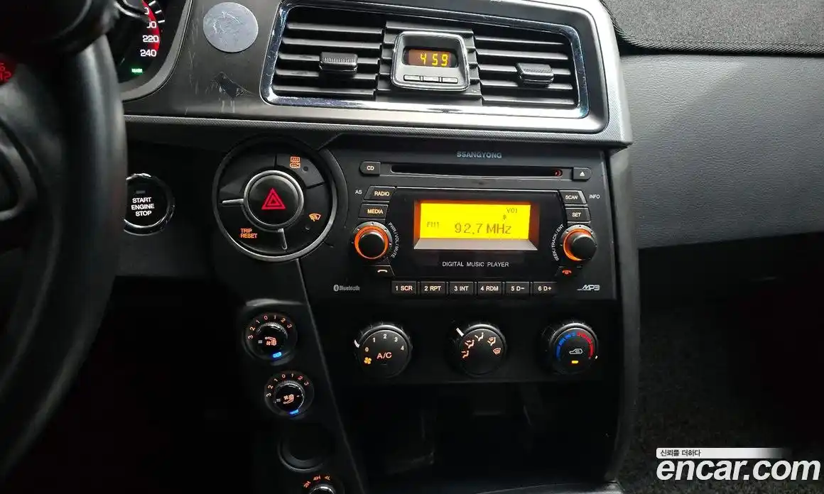 SsangYong Korando 2016 2.2 гидро в Москве № 30006, фото 15