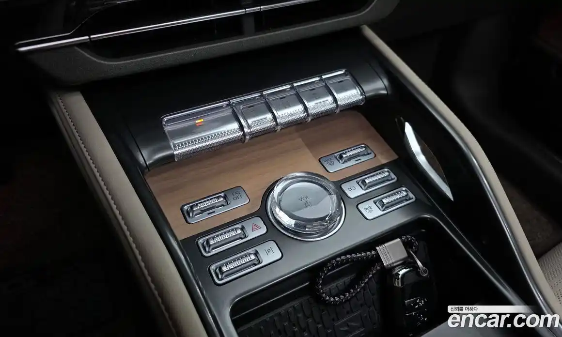 Lincoln Nautilus 2025 2.0 гидро в Москве № 304073, фото 9