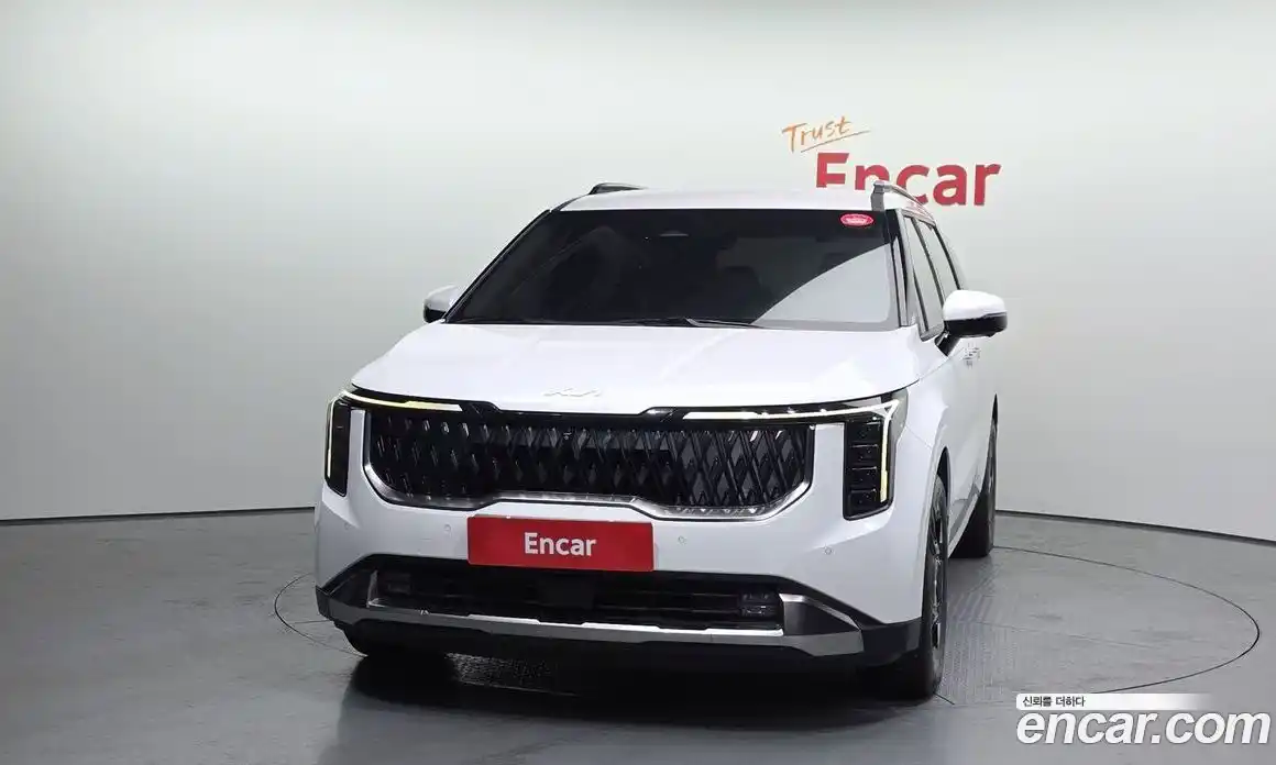 Kia Canival 2024 1.6 гидро в Москве № 121687, фото 3
