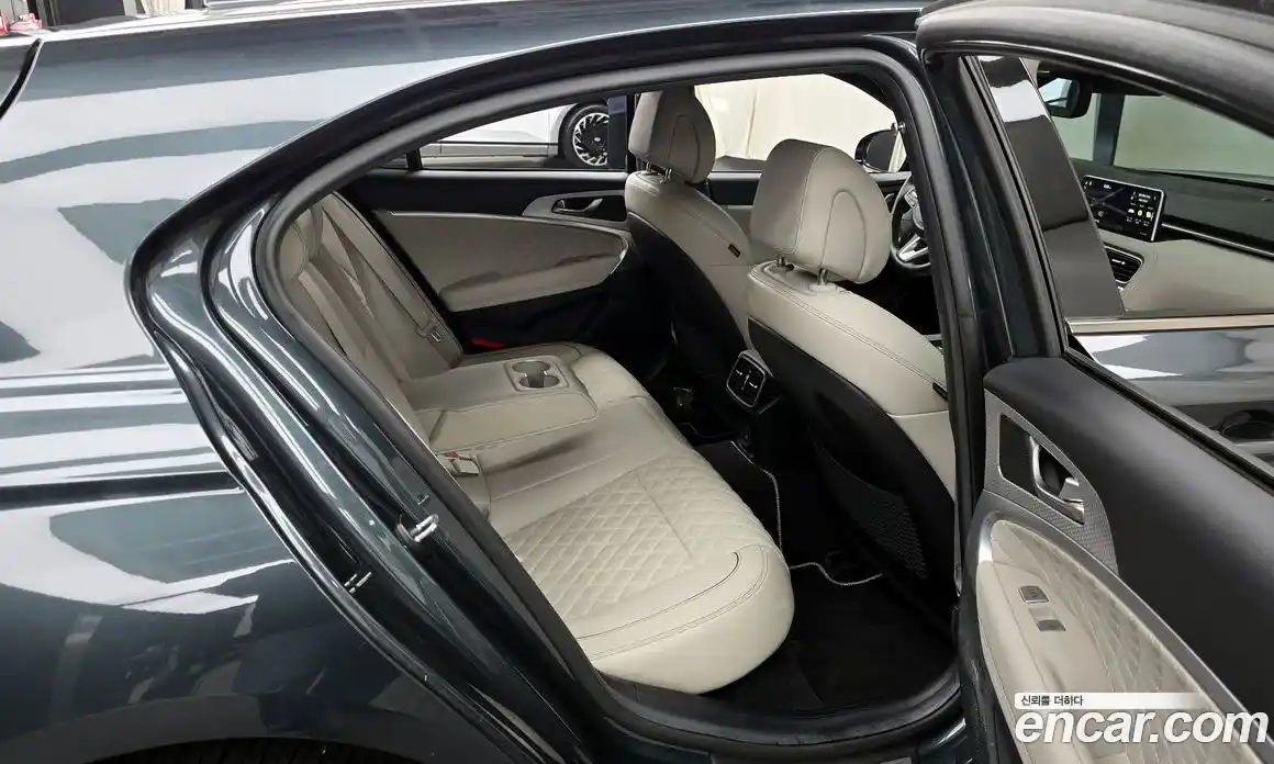 Genesis G70 2022 2.0 гидро в Москве № 129033, фото 12