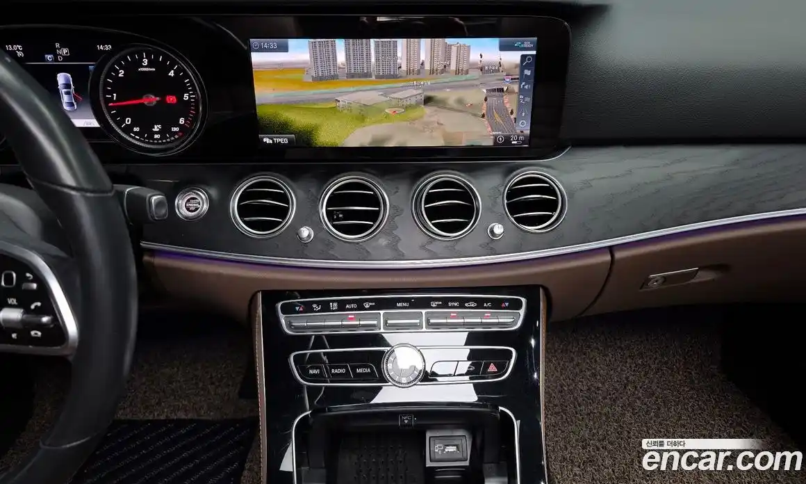 Mercedes-Benz E-Class 2020 1.9 гидро в Москве, фото 15