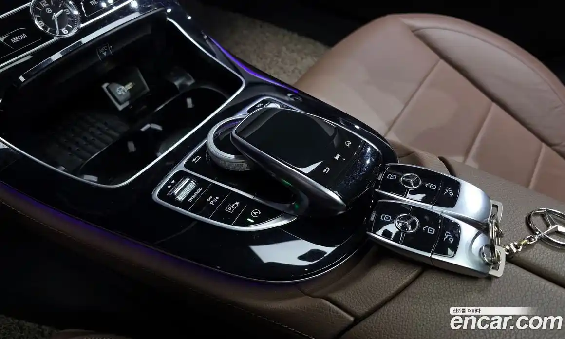 Mercedes-Benz E-Class 2020 1.9 гидро в Москве, фото 9