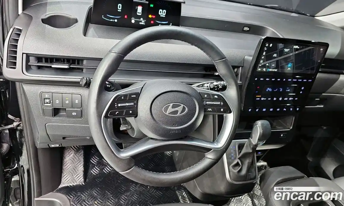 Hyundai Staria 2025 2.2 гидро в Москве № 1536850, фото 5