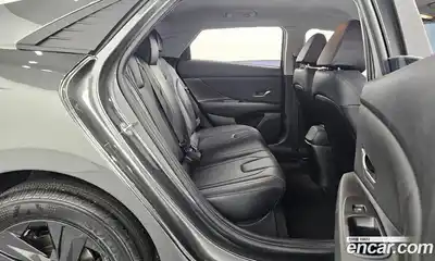 Hyundai Avante 2023 1.6 гидро в Москве № 1537043, миниатюра 11