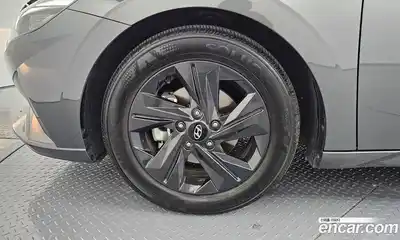 Hyundai Avante 2023 1.6 гидро в Москве № 1537043, миниатюра 5