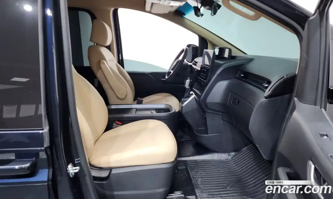 Hyundai Staria 2024 3.5 гидро в Москве № 1537322, фото 11