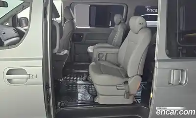 Hyundai Starex 2019 2.5 гидро в Москве № 1537324, миниатюра 11