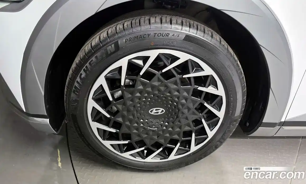 Hyundai Ioniq 5 2024 0.1 гидро в Москве № 1537352, фото 5
