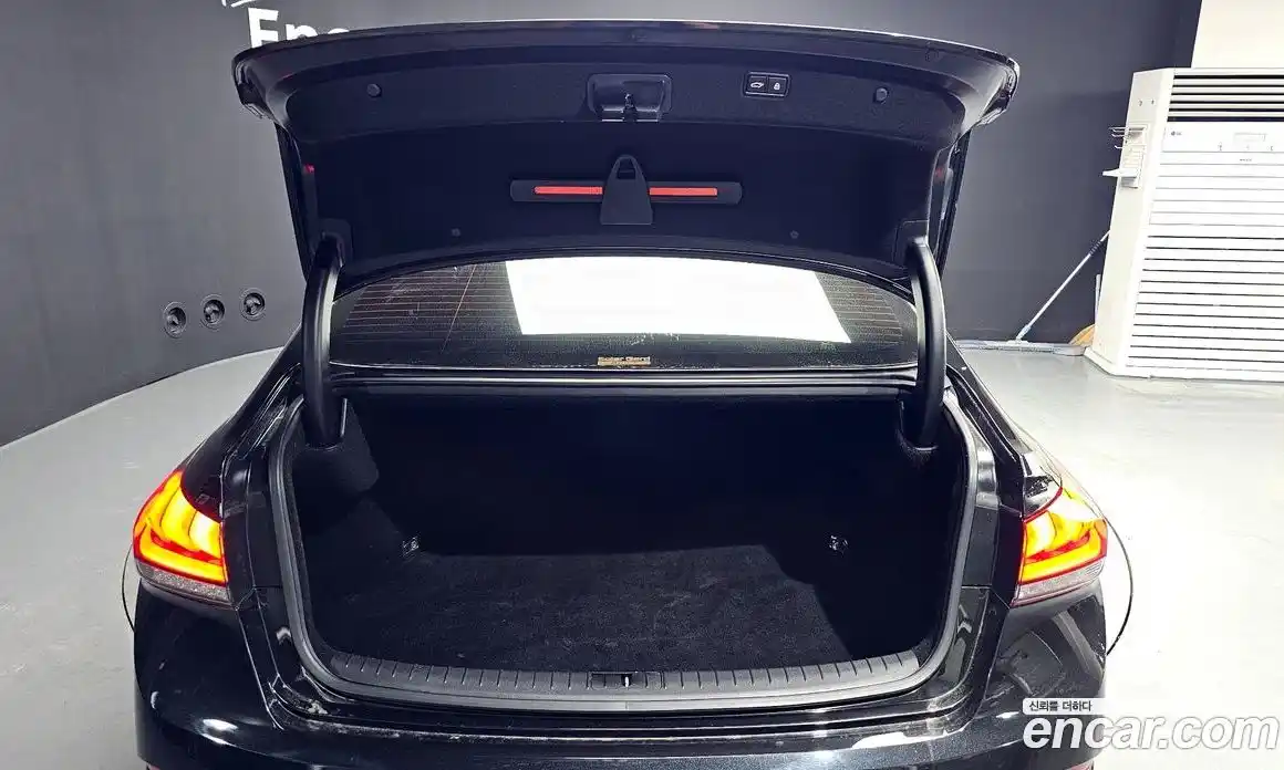 Genesis G80 2017 3.8 гидро в Москве № 1539345, фото 20