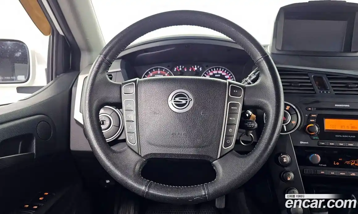 SsangYong Korando 2013 2.0 гидро в Москве № 1540209, фото 13