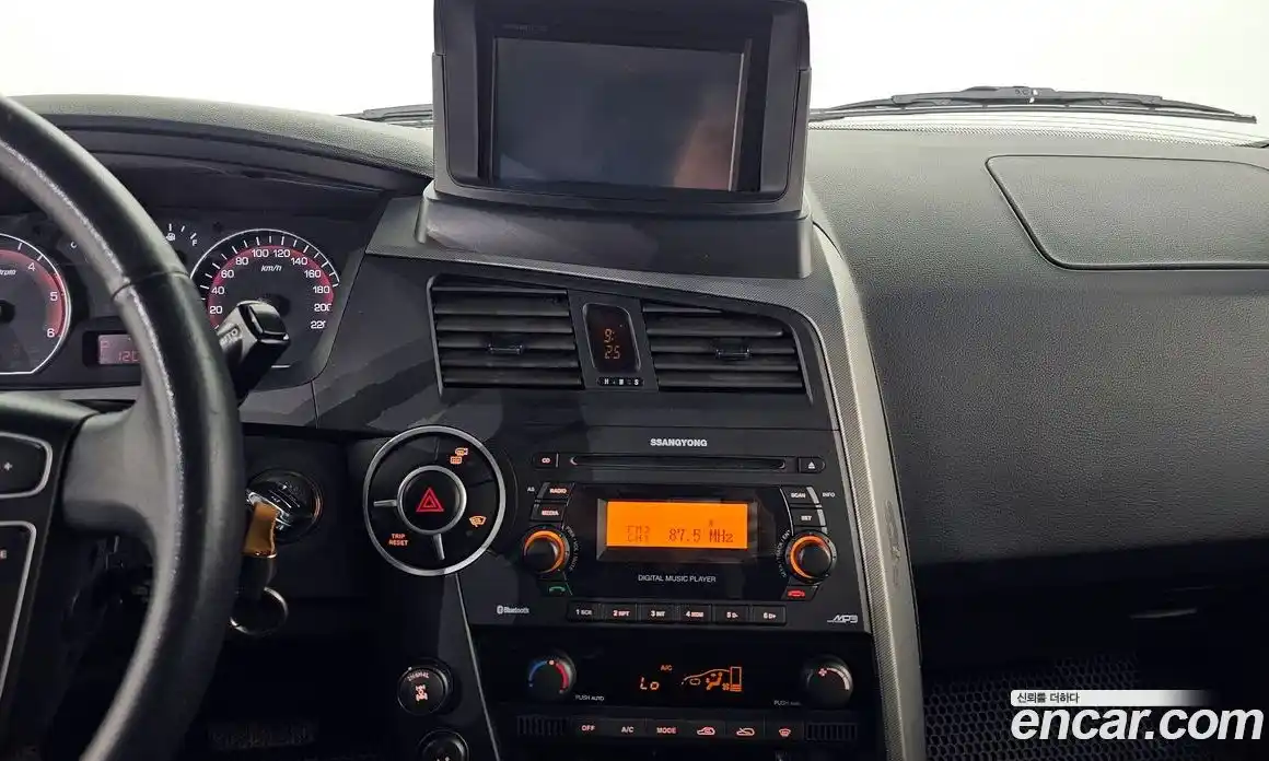 SsangYong Korando 2013 2.0 гидро в Москве № 1540209, фото 14