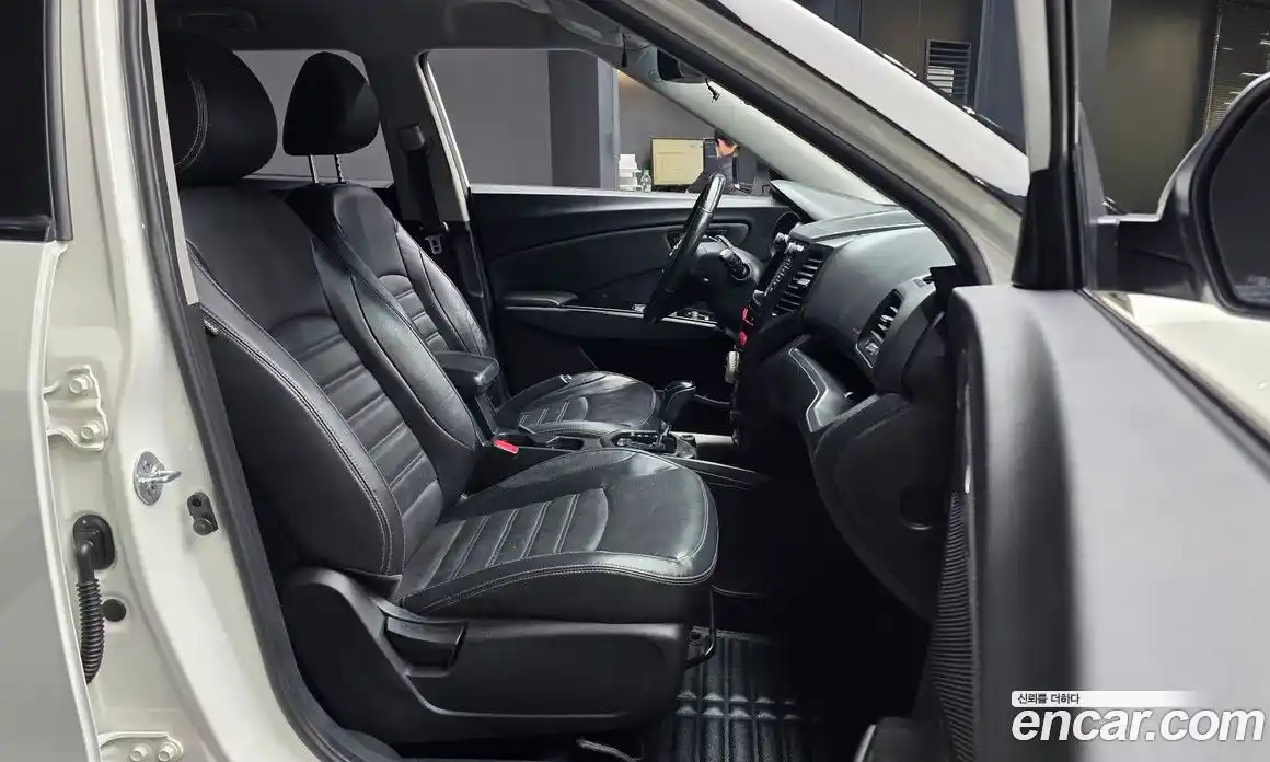 SsangYong TIBOLI 2016 1.6 гидро в Москве № 1540396, фото 11