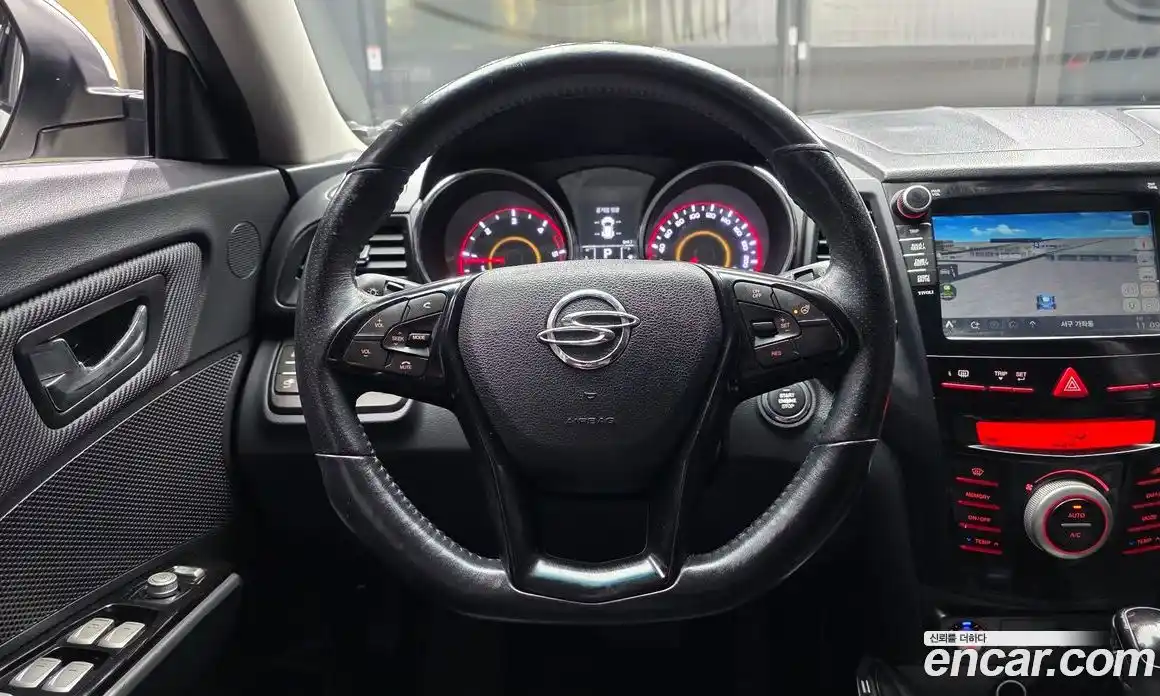 SsangYong TIBOLI 2016 1.6 гидро в Москве № 1540396, фото 13