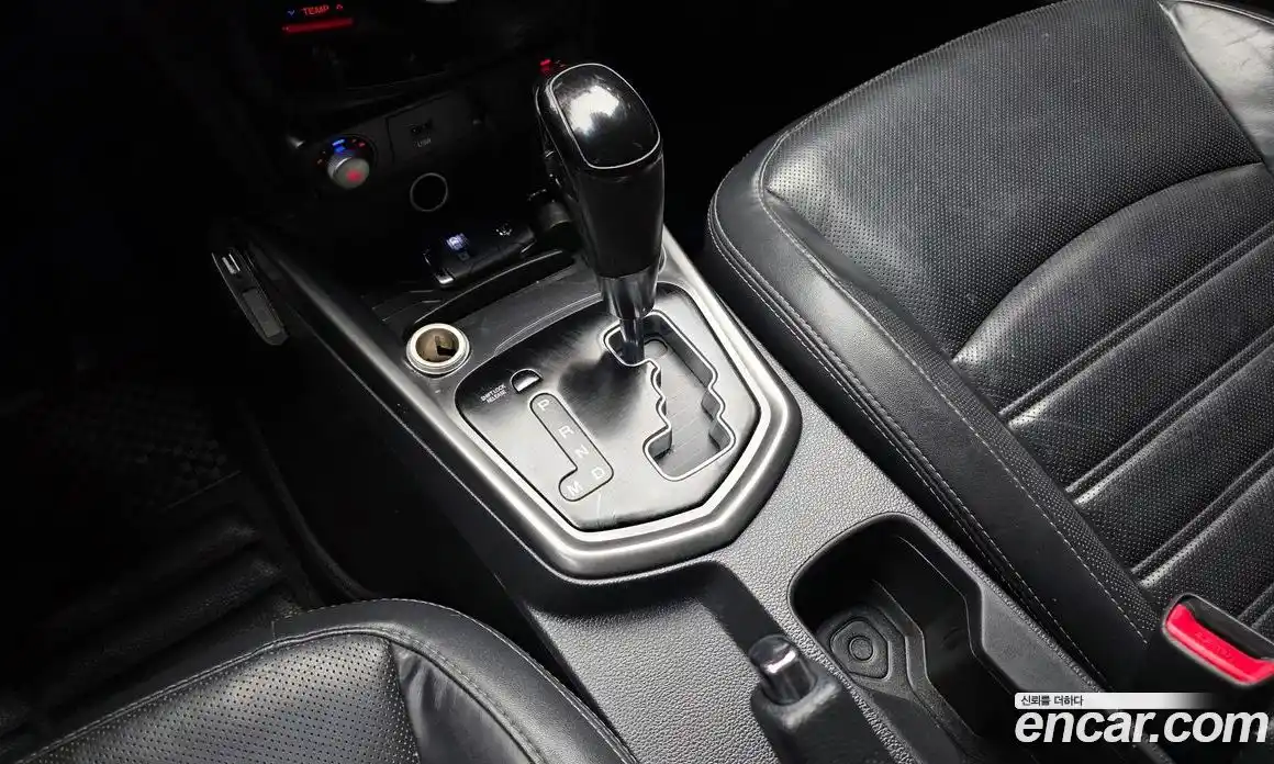 SsangYong TIBOLI 2016 1.6 гидро в Москве № 1540396, фото 9