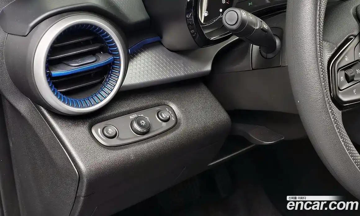 Chevrolet Trax 2025 1.2 гидро в Москве № 1540913, фото 18