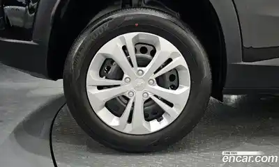 Chevrolet Trax 2025 1.2 гидро в Москве № 1540913, миниатюра 5