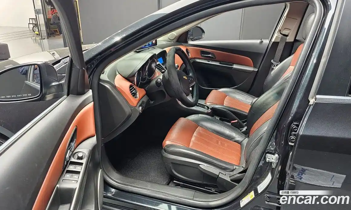 Chevrolet Cruze 2011 1.8 гидро в Москве № 1541913, фото 10