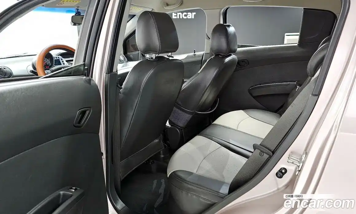 Chevrolet Matiz 2010 1.0 гидро в Москве № 1542275, фото 11