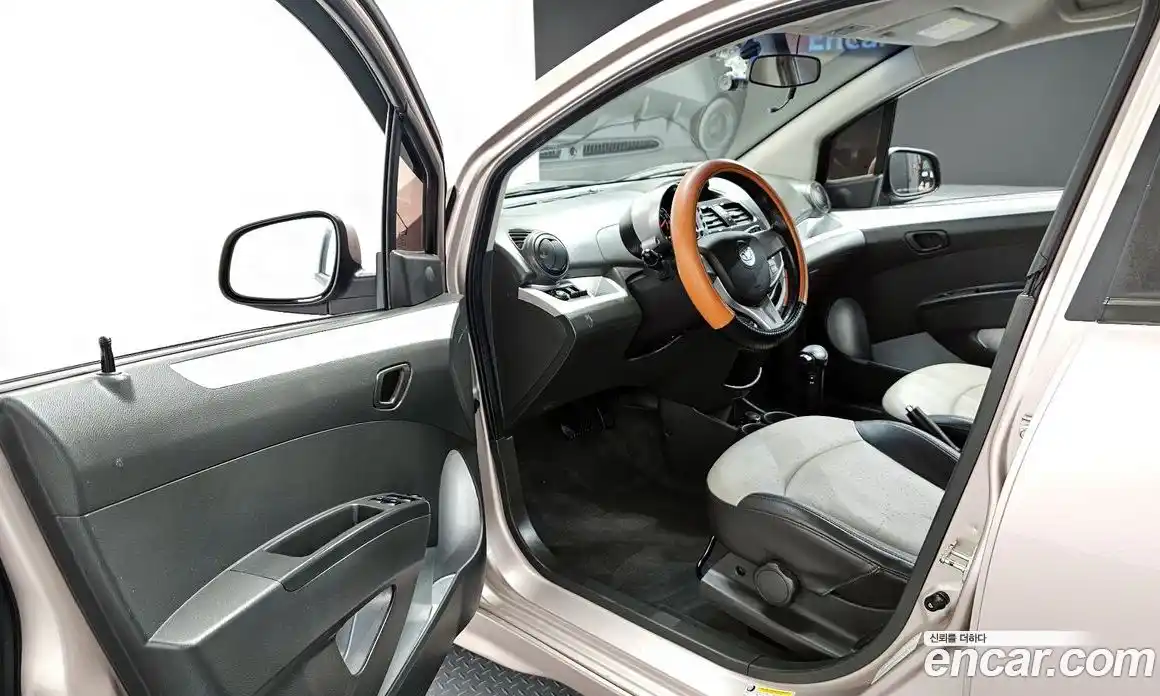 Chevrolet Matiz 2010 1.0 гидро в Москве № 1542275, фото 10