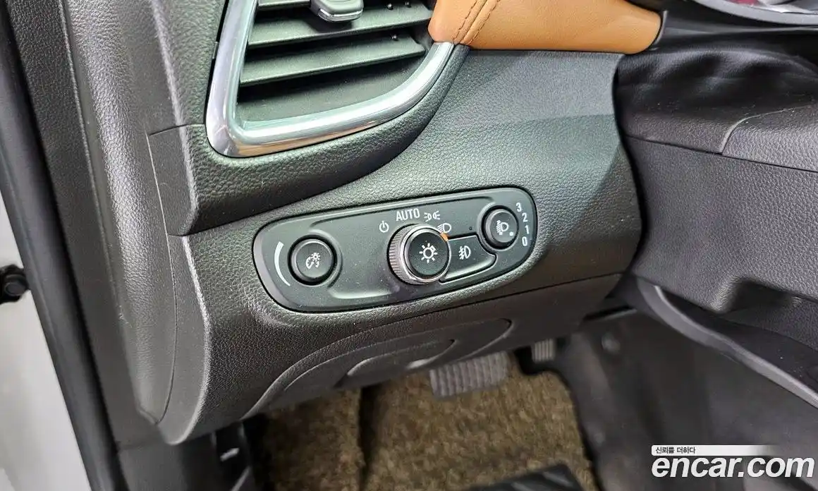 Chevrolet Trax 2016 1.6 гидро в Москве № 1542444, фото 18