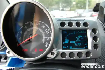 Chevrolet Spark 2013 1.0 механика в Москве № 1542575, миниатюра 8