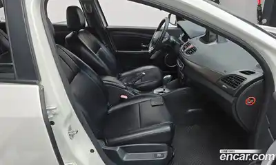 Renault SM3 2010 1.6 гидро в Москве № 1543061, миниатюра 11
