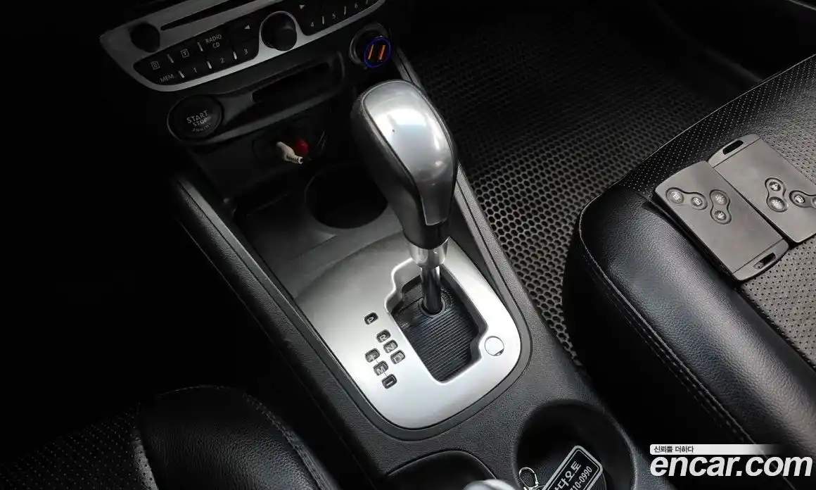 Renault SM3 2010 1.6 гидро в Москве № 1543061, фото 9