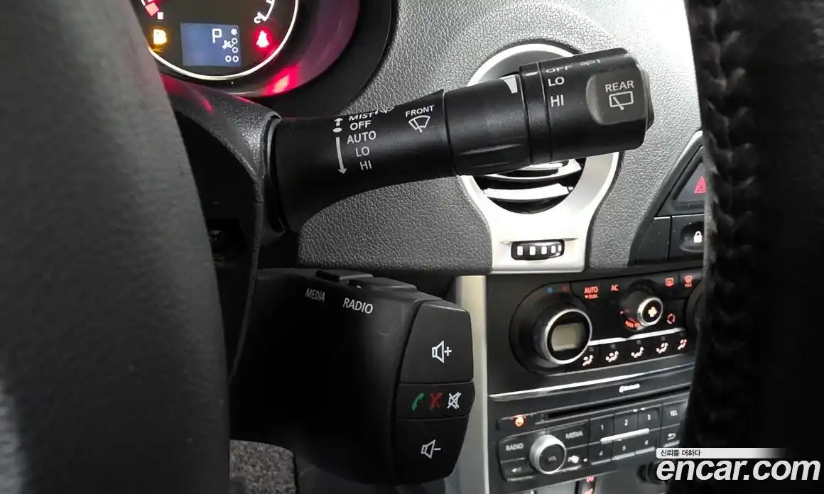Renault QM5 2014 2.0 гидро в Москве № 1543351, фото 16