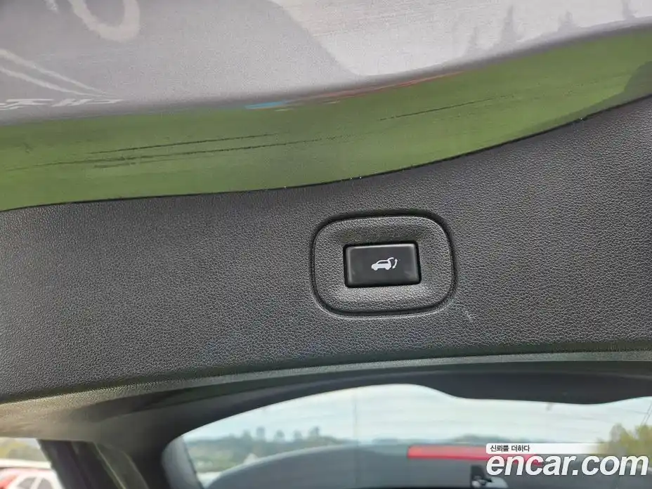 Renault QM6 2018 2.0 гидро в Москве № 1543792, фото 16