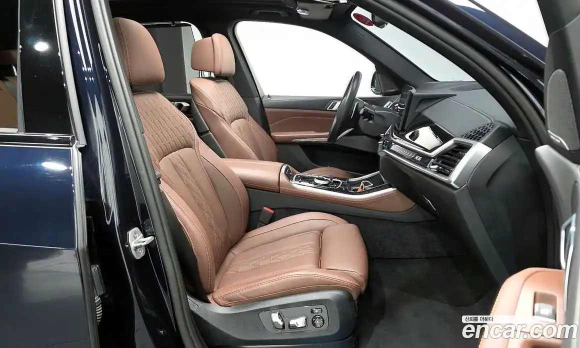 BMW X5 2024 3.0 гидро в Москве № 1544356, фото 11