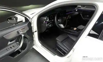 Mercedes-Benz A-Class 2024 2.0 гидро в Москве № 1544938, миниатюра 10