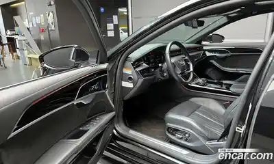 Audi A8 2021 3.0 гидро в Москве № 1546367, миниатюра 10