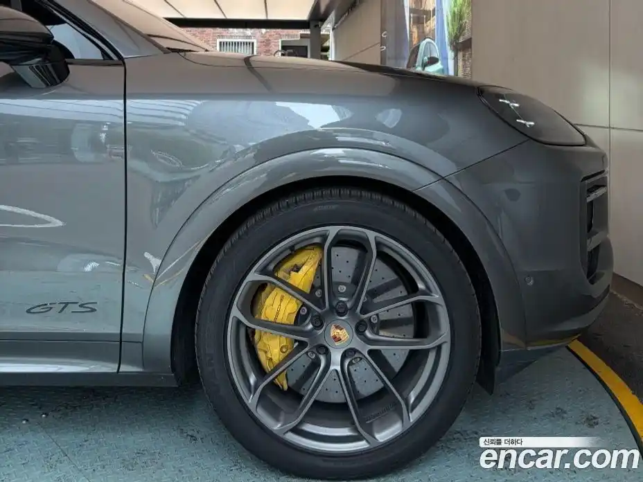 Porsche Cayenne 2024 4.0 гидро в Москве № 1547107, фото 6
