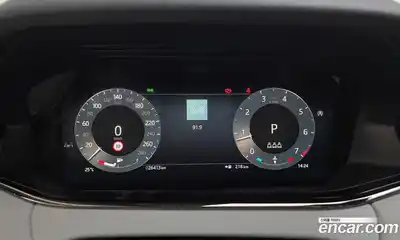 Land Rover Range-Rover Evoque 2025 2.0 гидро в Москве № 1547503, миниатюра 12