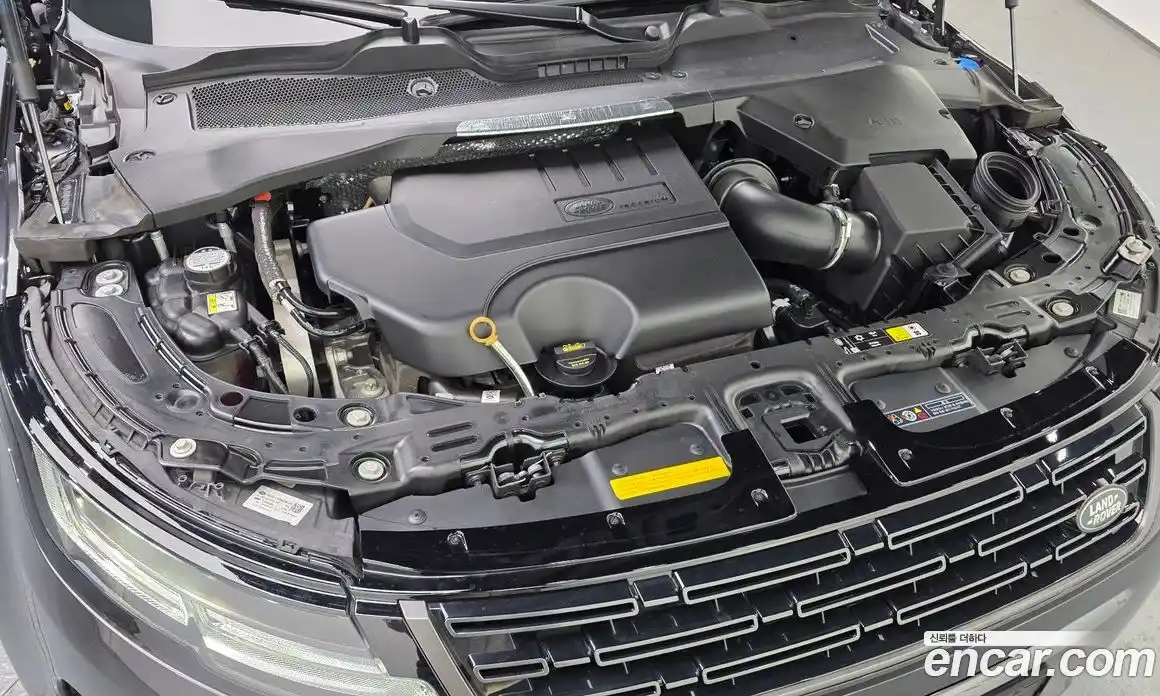 Land Rover Range-Rover Evoque 2025 2.0 гидро в Москве № 1547503, фото 10