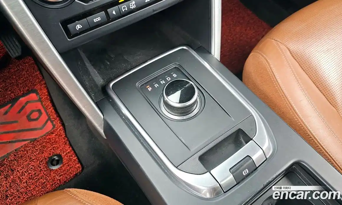 Land Rover Discovery Sport 2017 2.0 гидро в Москве № 1547769, фото 9