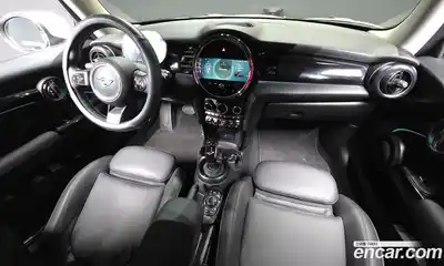 Mini Cooper 2023 1.5 гидро в Москве № 1547918, миниатюра 7