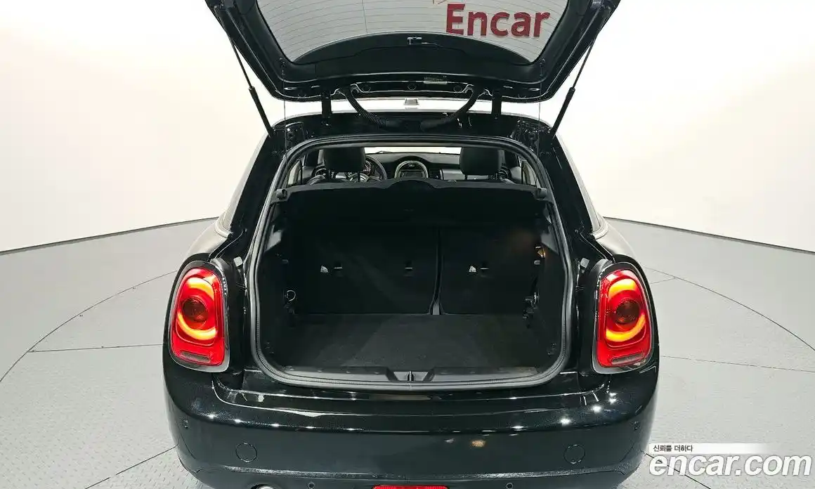 Mini Cooper 2015 1.5 гидро в Москве № 1548328, фото 20