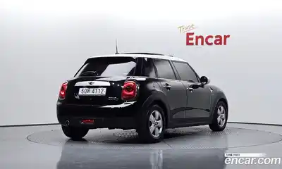 Mini Cooper 2015 1.5 гидро в Москве № 1548328, миниатюра 2