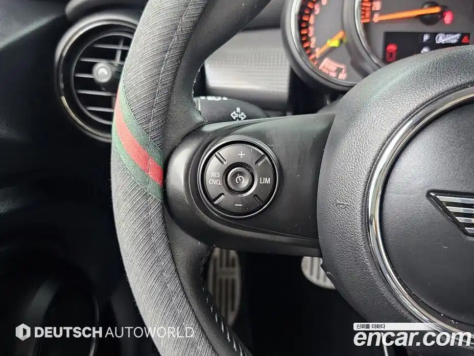 Mini Cooper 2021 1.5 гидро в Москве № 1548493, фото 13
