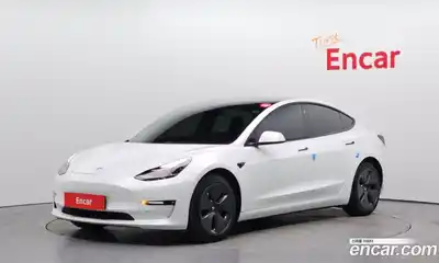 Tesla Model 3, 2022