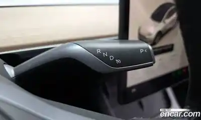 Tesla Model Y 2022 0.2 гидро в Москве № 1548674, миниатюра 9