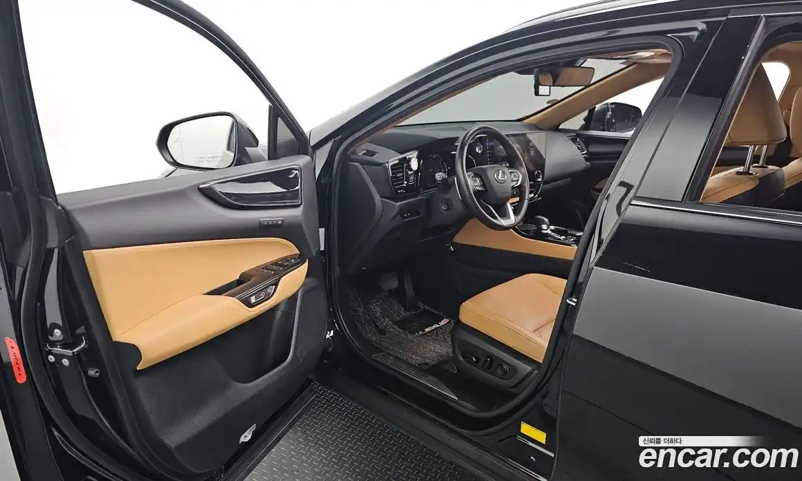 Lexus NX 2023 2.5 гидро в Москве № 1548812, фото 10