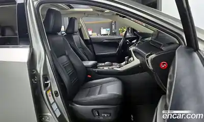 Lexus NX 2015 2.5 гидро в Москве № 1548890, миниатюра 11