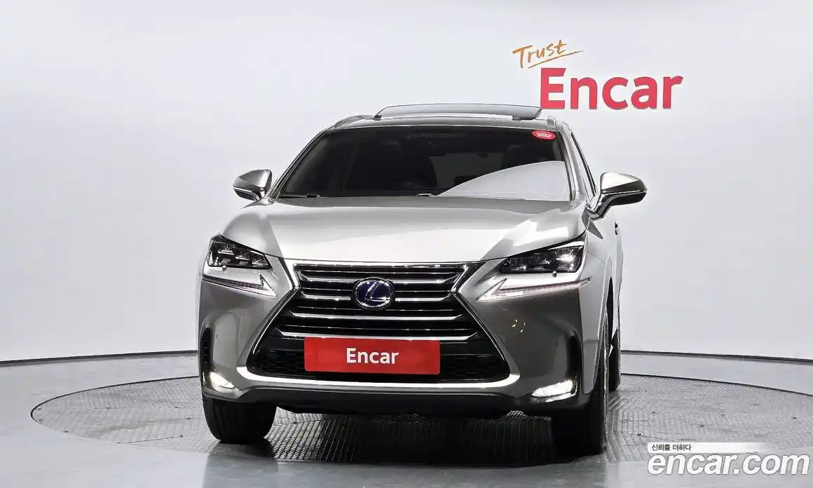 Lexus NX 2015 2.5 гидро в Москве № 1548890, фото 3