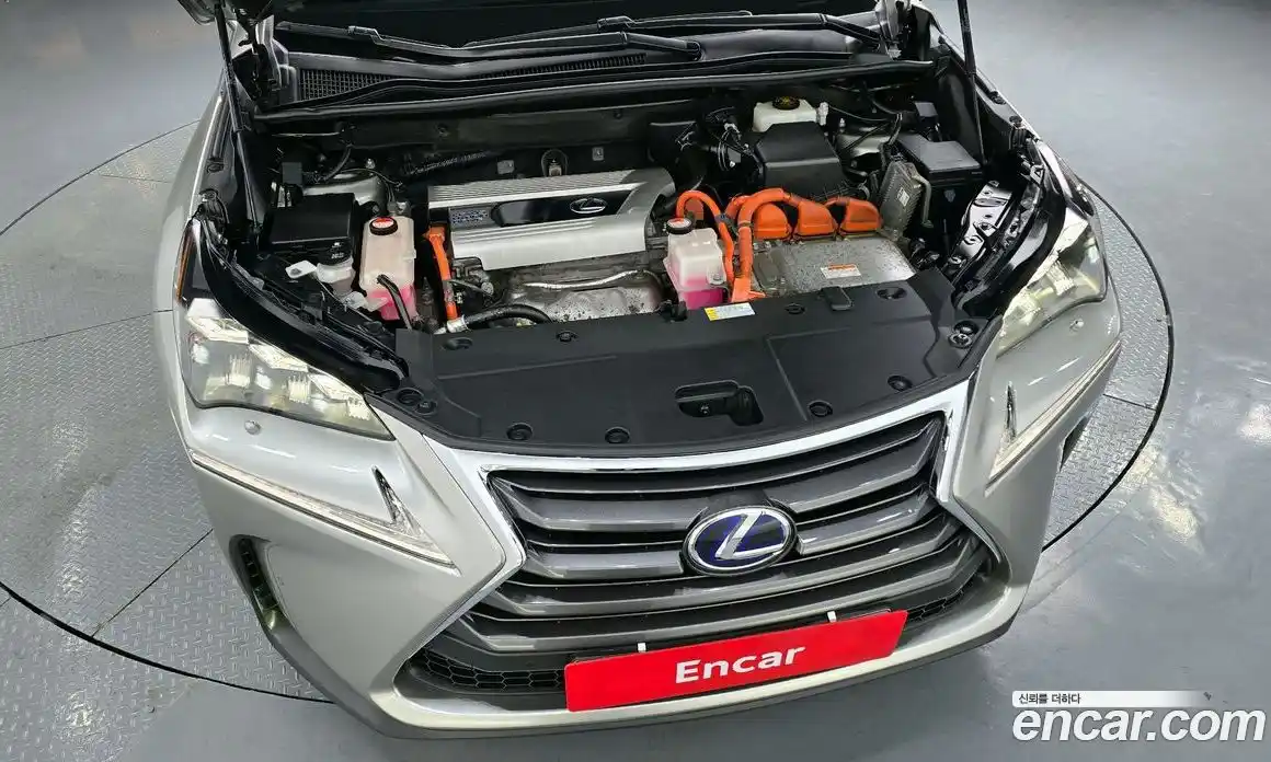 Lexus NX 2015 2.5 гидро в Москве № 1548890, фото 6