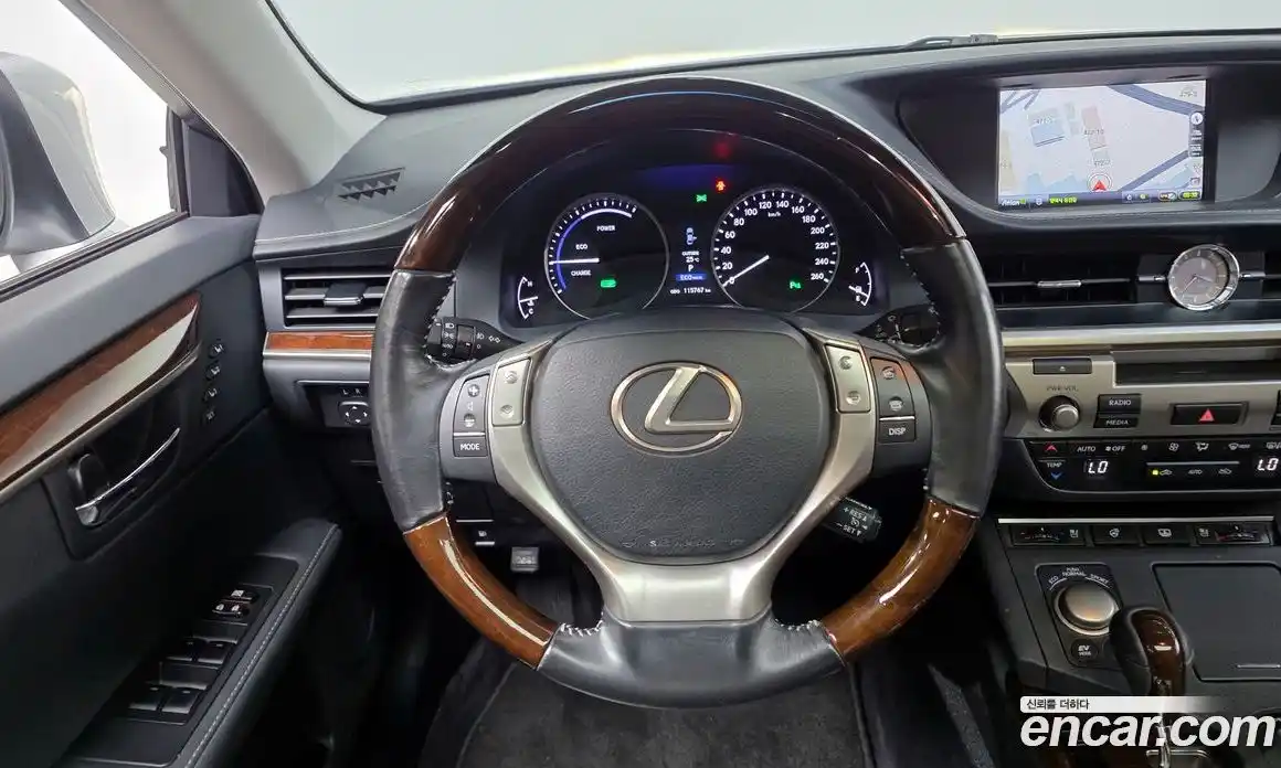 Lexus ES 2015 2.5 гидро в Москве № 1548891, фото 12