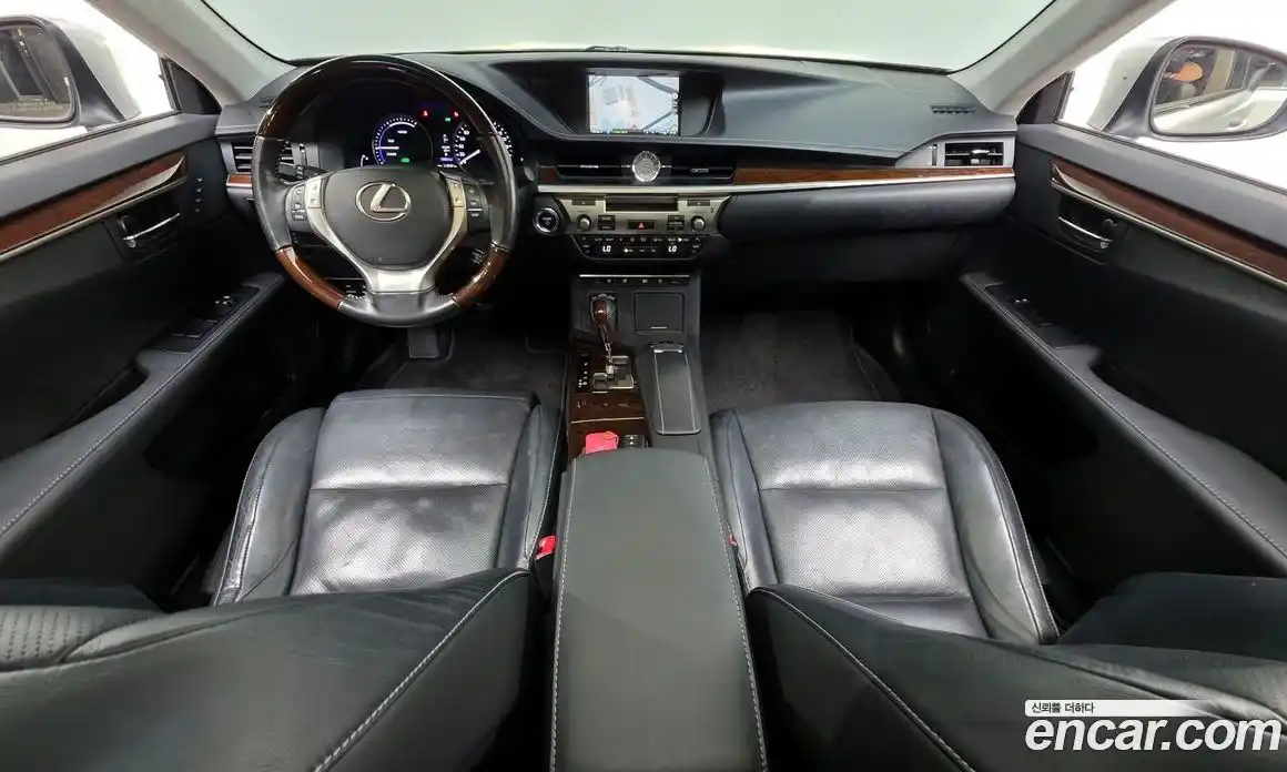 Lexus ES 2015 2.5 гидро в Москве № 1548891, фото 7