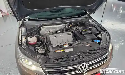 Volkswagen Tiguan 2015 2.0 гидро в Москве № 1549118, миниатюра 6